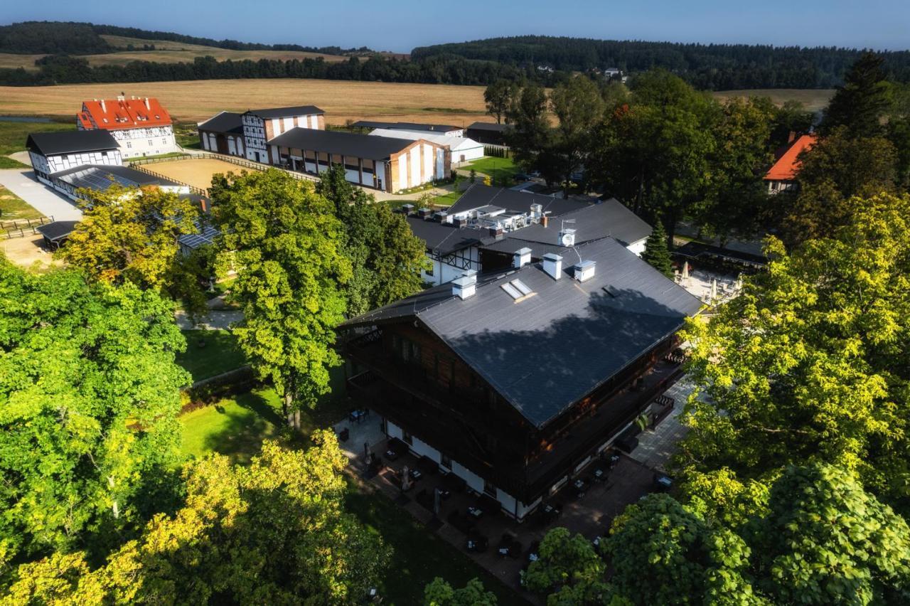 Dworzysko Hotel Szczawno-Zdroj Kültér fotó