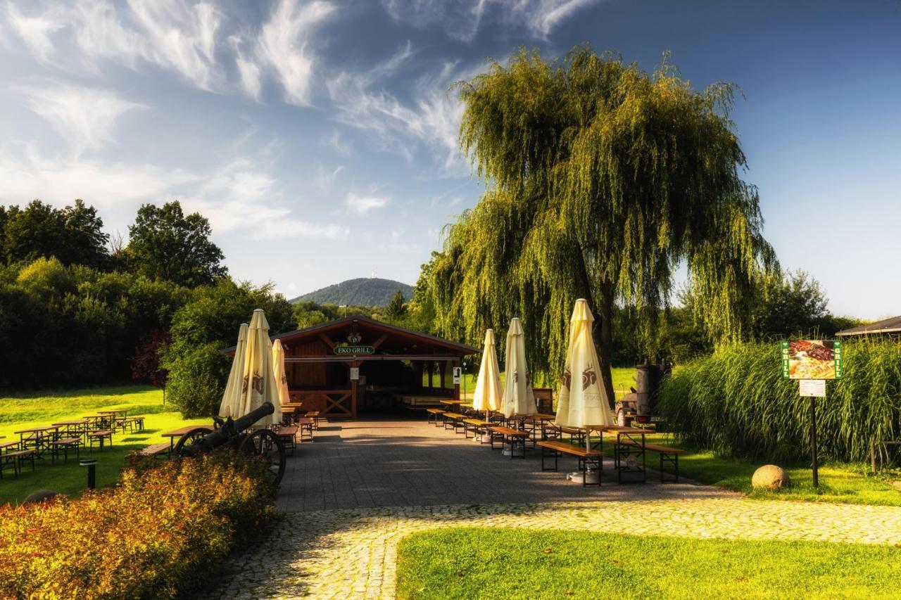 Dworzysko Hotel Szczawno-Zdroj Kültér fotó