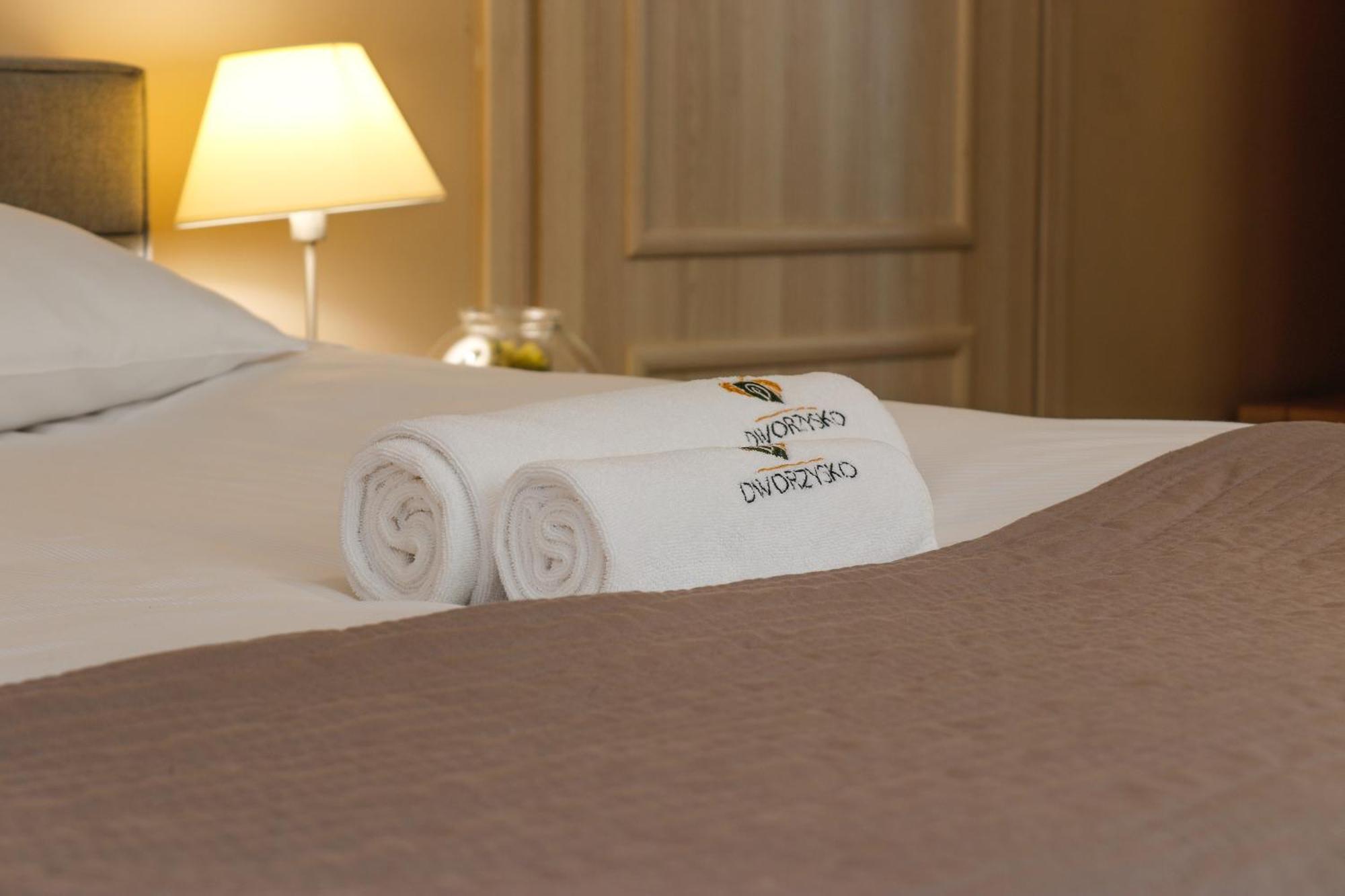 Dworzysko Hotel Szczawno-Zdroj Kültér fotó